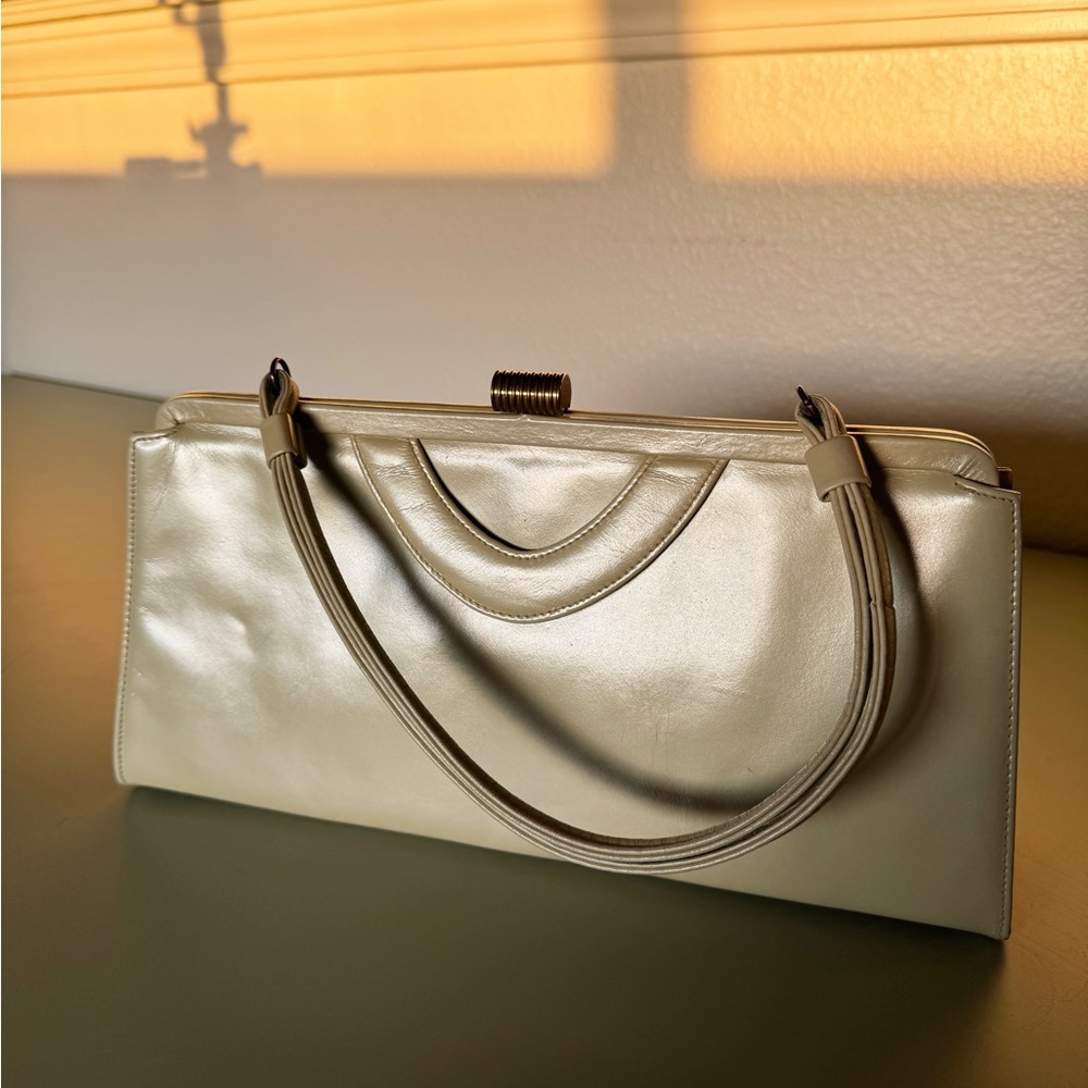 Vintage Elegant Cream Leather Handbag